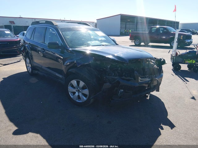 Salvage Subaru Outback Image