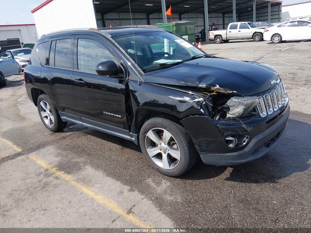 Salvage Jeep Compass Image
