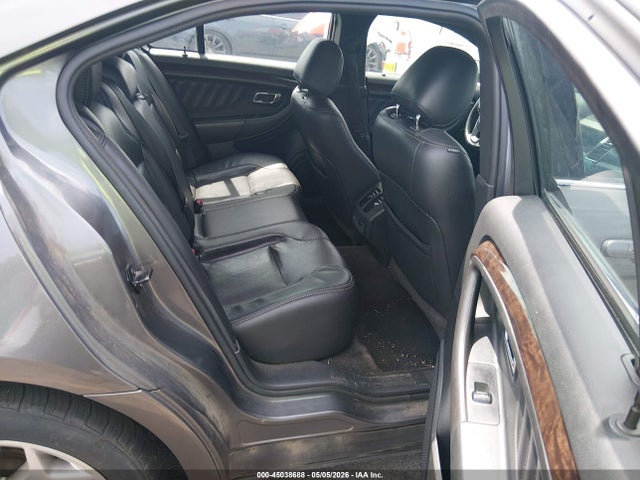 Ford Taurus Limited