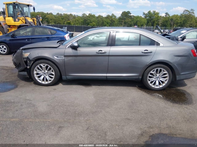 Ford Taurus Limited