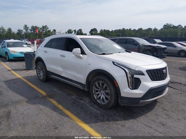 Salvage Cadillac XT4 Image