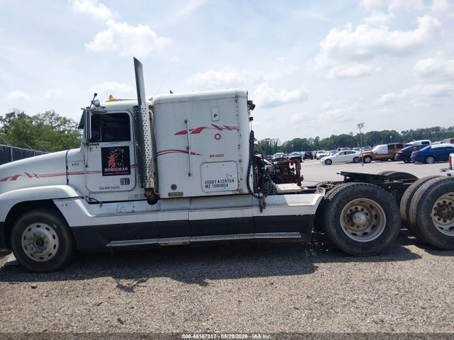 Freightliner Conventional Fld120