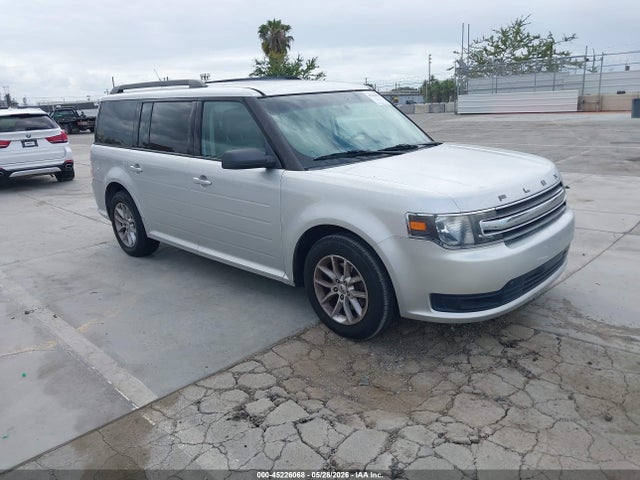 Salvage Ford Flex Image