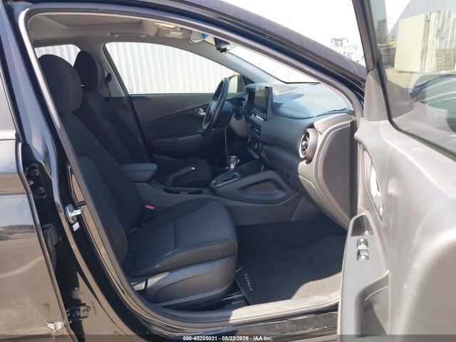 Hyundai KONA Sel