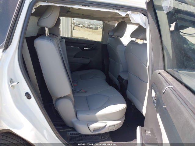 Toyota Highlander Hybrid Xle