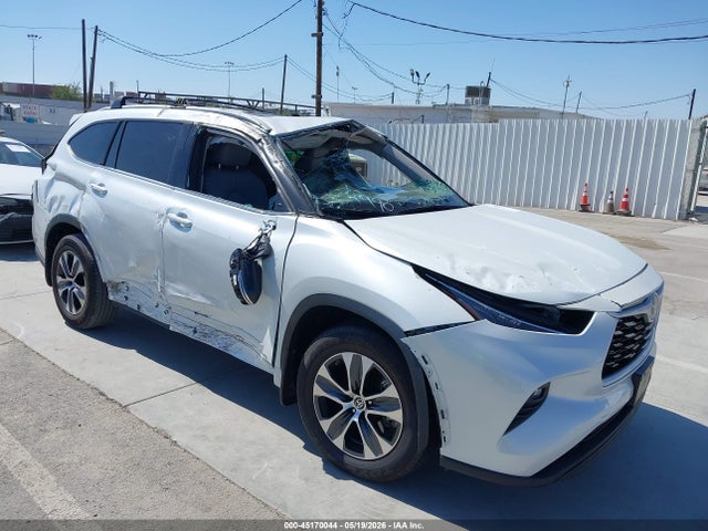 Toyota Highlander Hybrid Xle