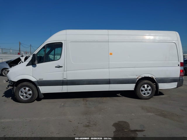 Mercedes-Benz Sprinter Van 2500 High Roof