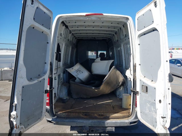 Mercedes-Benz Sprinter Van 2500 High Roof
