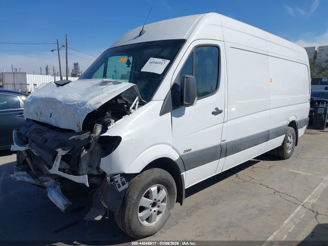 Mercedes-Benz Sprinter Van 2500 High Roof
