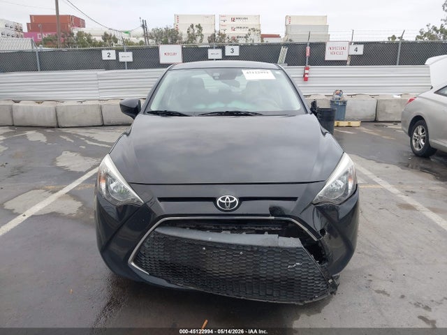 Toyota Yaris L