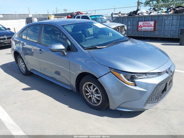 Salvage Toyota Corolla Image