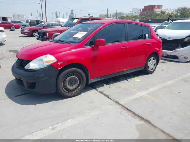 Nissan Versa 1.8 S