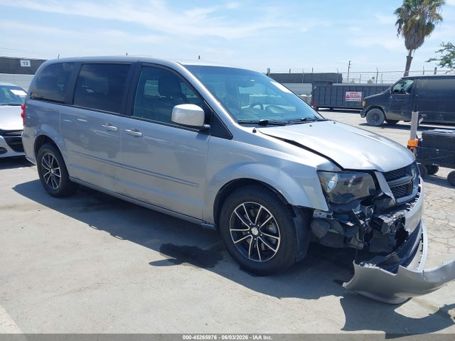 Salvage Dodge Grand Caravan Image