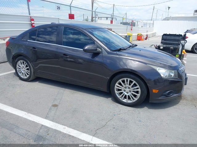 Salvage Chevrolet Cruze Image