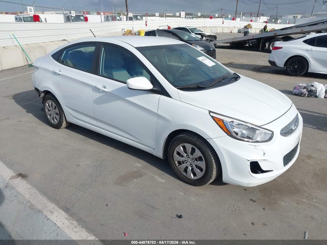 Salvage Hyundai ACCENT Image