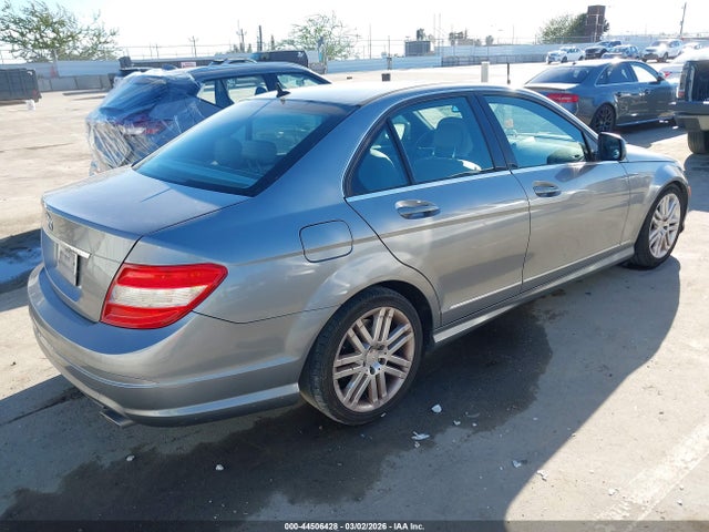 Mercedes-Benz C-Class Sport
