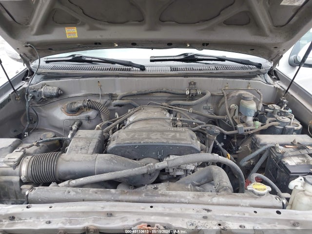 Toyota Tundra Sr5 V8