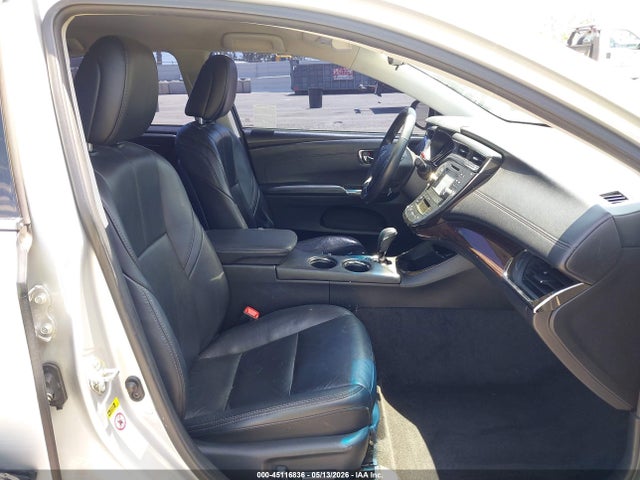 Toyota Avalon Xle