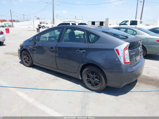 Toyota Prius Three