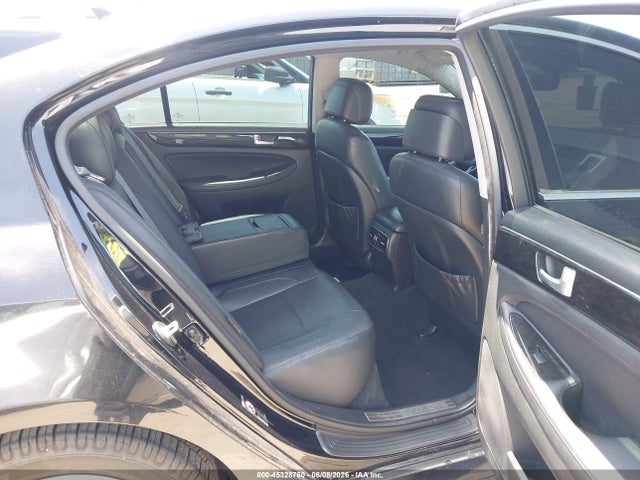 Hyundai Genesis 3.8