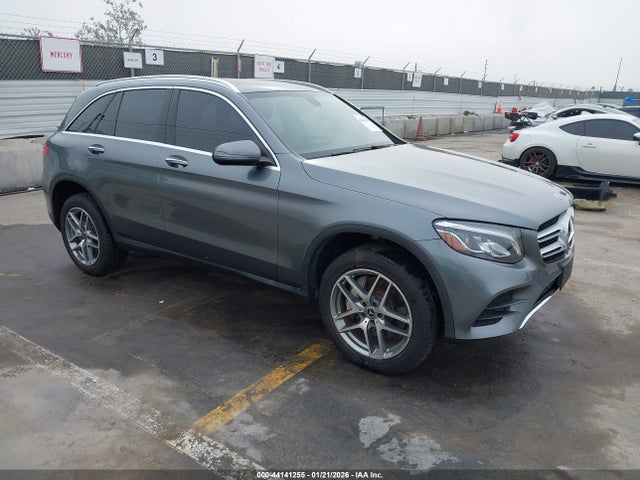 Salvage Mercedes-Benz GLC Image