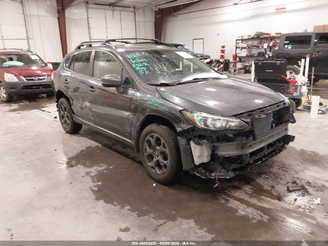 Salvage Subaru Crosstrek Image