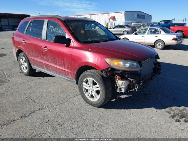 Salvage Hyundai SANTA FE Image