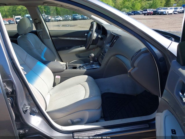 INFINITI G37x