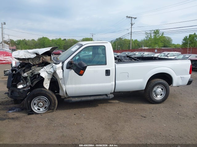 Ford F-250 Xl