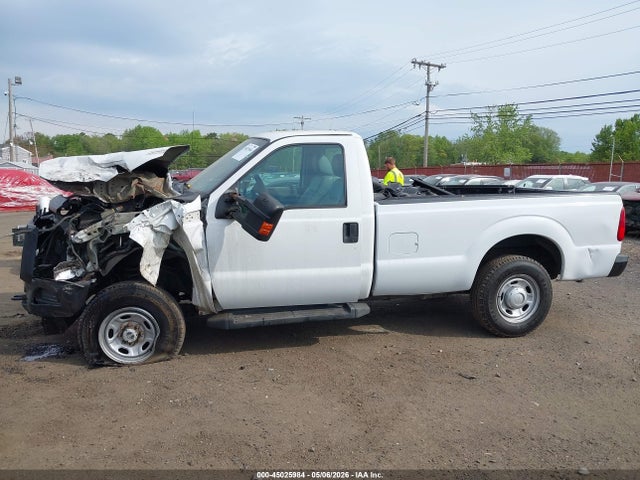 Ford F-250 Xl