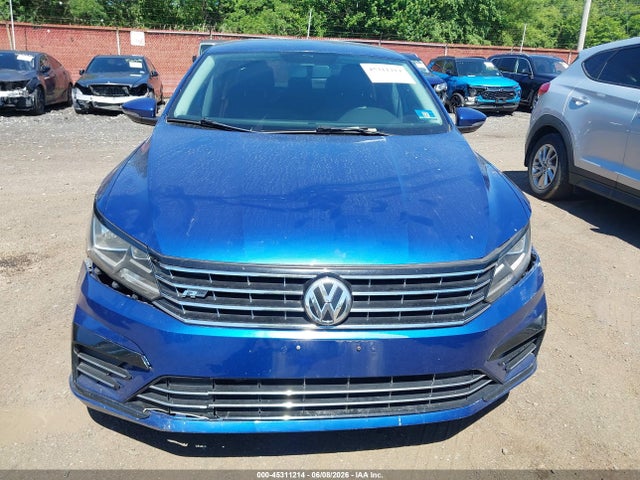 Volkswagen Passat 1.8t R-line
