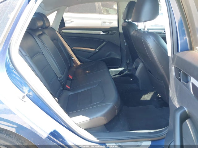 Volkswagen Passat 1.8t R-line