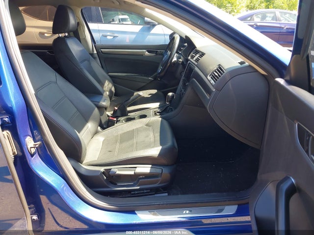 Volkswagen Passat 1.8t R-line