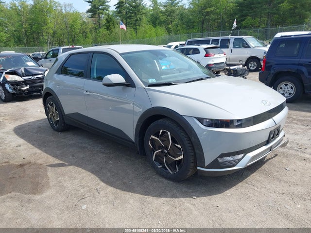 Salvage Hyundai Ioniq Image