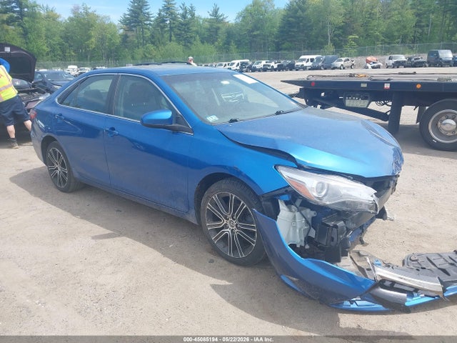 Salvage Toyota Camry Image