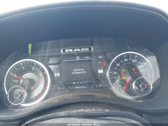 Ram 2500 Tradesman  4x4 8' Box