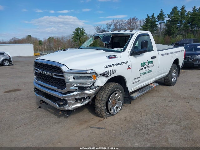 Ram 2500 Tradesman  4x4 8' Box