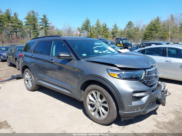 Salvage Ford Explorer Image
