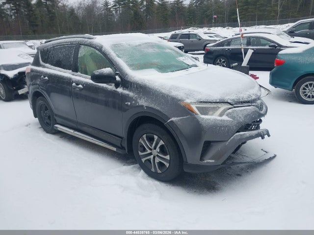 Salvage Toyota RAV4 Image