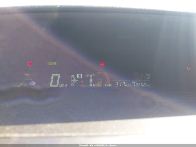 Toyota Prius v Three