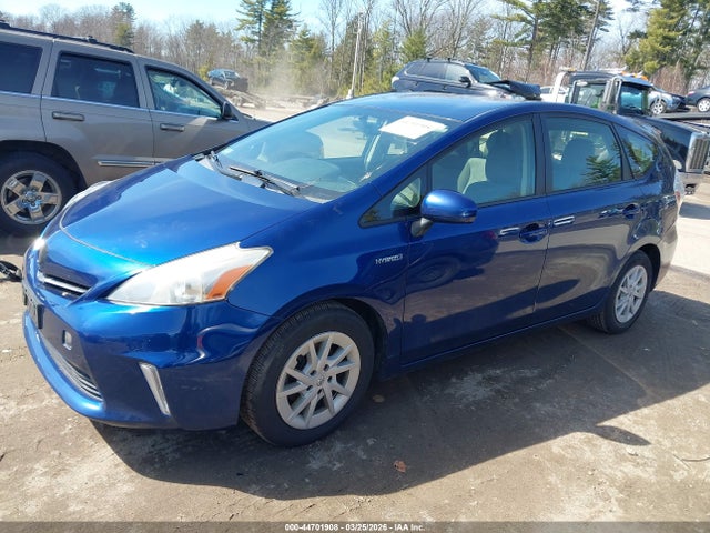 Toyota Prius v Three