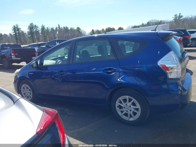 Toyota Prius v Three