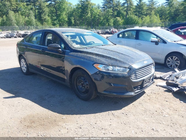 Salvage Ford Fusion Image