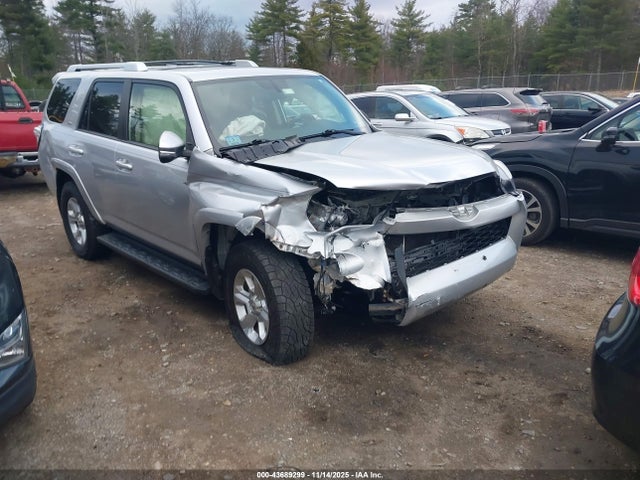 Salvage Toyota 4Runner Image