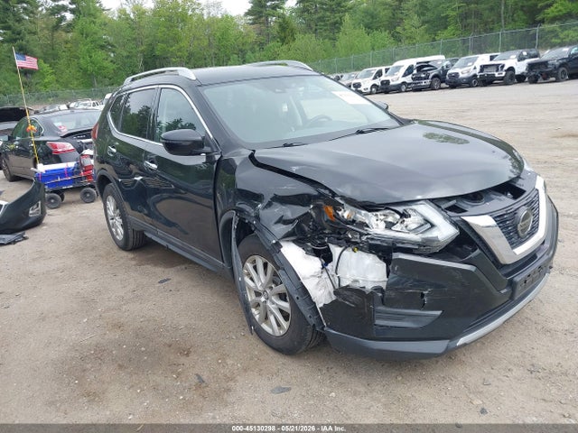 Salvage Nissan Rogue Image