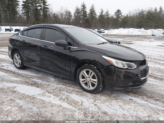Salvage Chevrolet Cruze Image