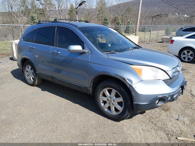 Salvage Honda CR-V Image
