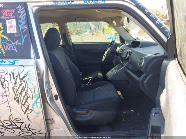 Scion xB