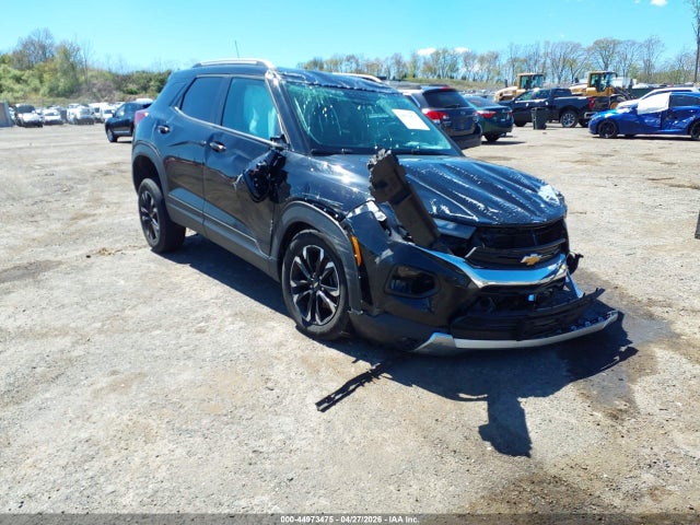 Salvage Chevrolet Trailblazer Image