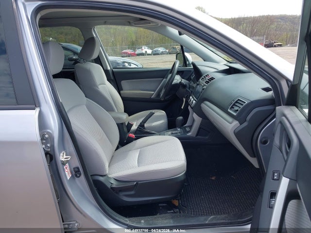 Subaru Forester 2.5i Premium